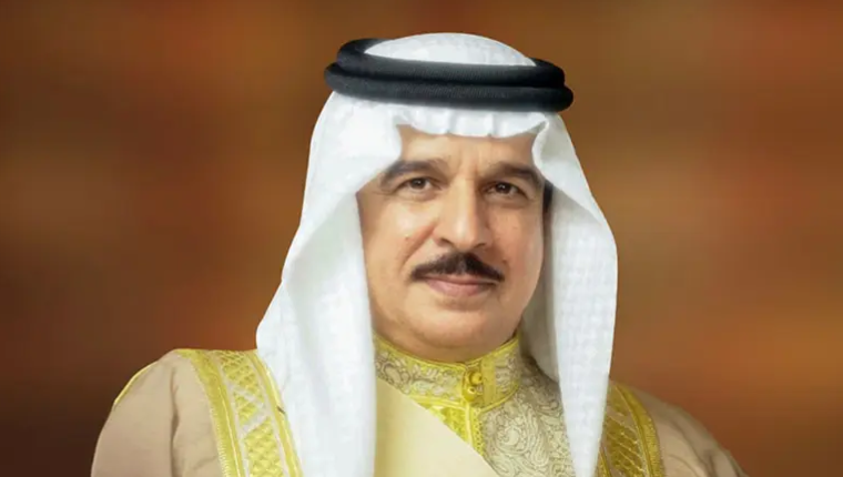 ملك البحرين: نساند قطر ..  واستهداف الدوحة "انتهاك صارخ"