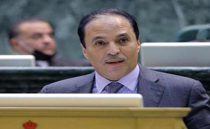 إخلاء سبيل النائب السابق محمد عناد الفايز بكفالة