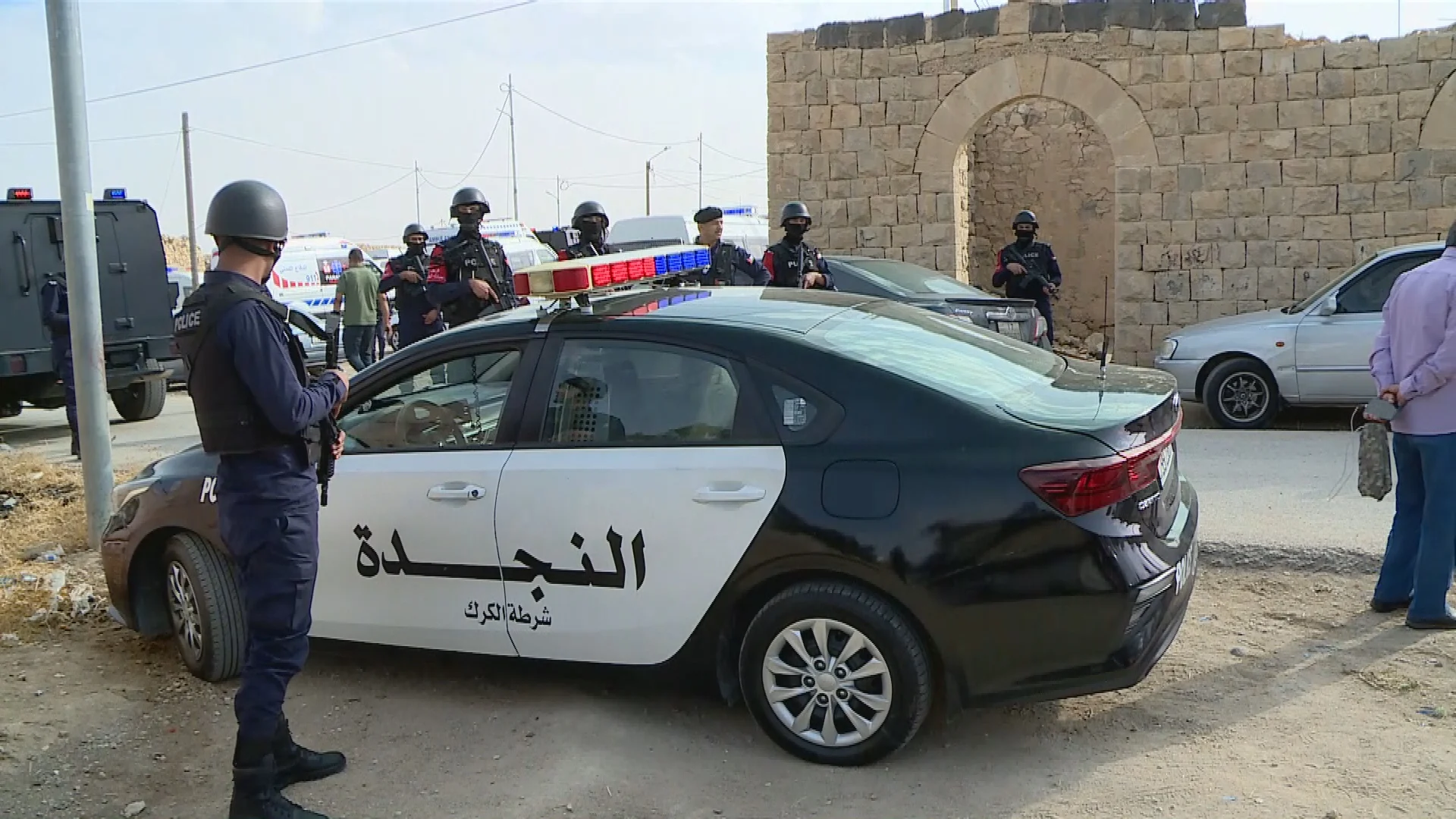 كهرباء إربد تدين اعتداء الكرك وتؤكد الالتفاف حول الملك