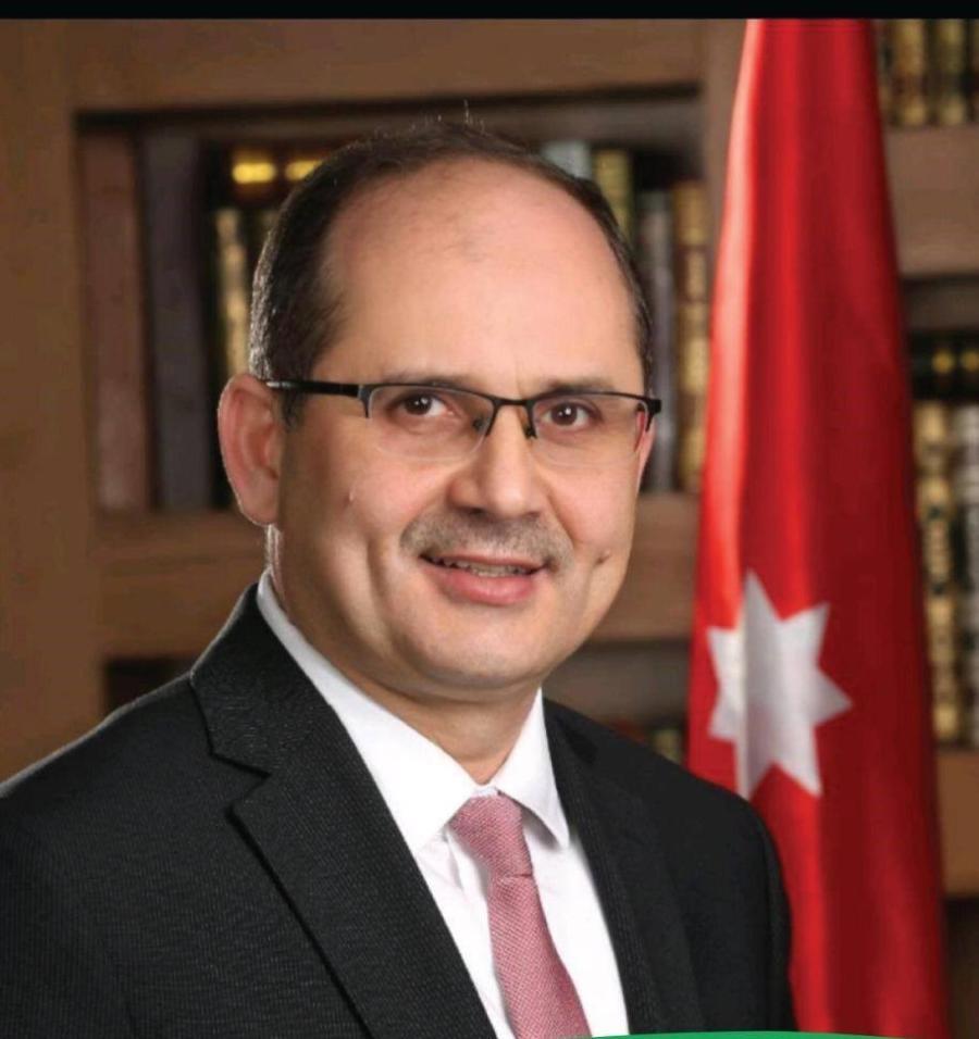 القواسمي: لماذا تأخر انتعاش سوق الألبسة في رمضان هذا العام؟