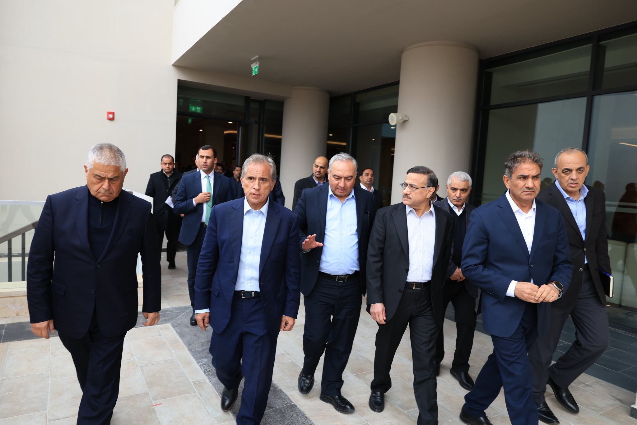 حسان يوجه بتفعيل البرامج والأنشطة النوعية في القرية الثقافية في لواء البترا