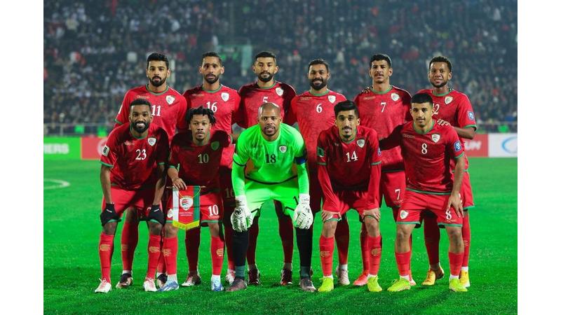 المدرب العماني يكشف عن قائمة المنتخب لمواجهتي الأردن وفلسطين