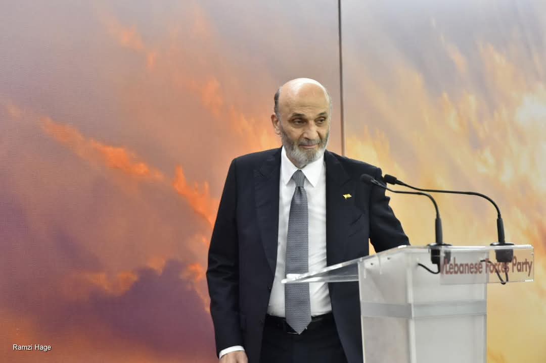 جعجع يشيد بمواقف عباس: لا سلاح فلسطيني في لبنان داخل المخيمات أو خارجها
