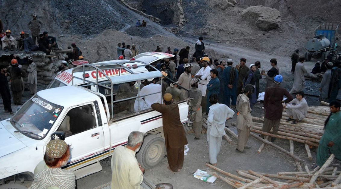 تسرب غازي يخلّف 11 قتيلاً بمنجم في باكستان‎