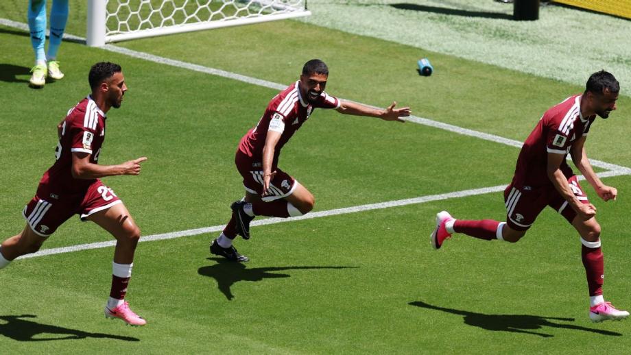 قطر تنتزع تعادلا تاريخيا بهدف قاتل أمام سويسرا في كأس العالم 