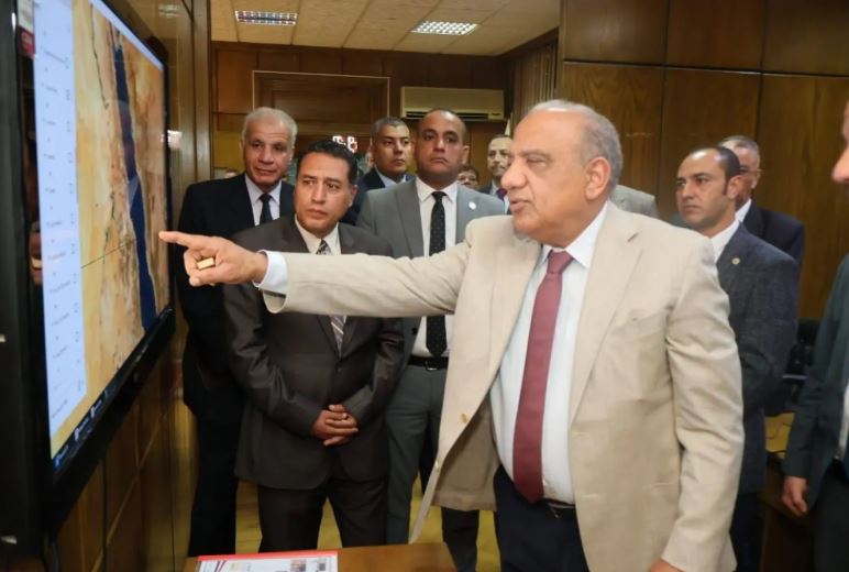 إصابات جراء حادث مروري لموكب وزير الكهرباء المصري