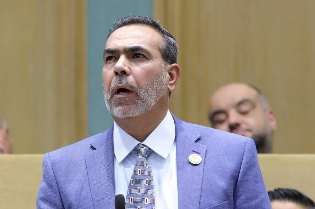 النواصرة: تعديل نظام الإجازات بدون راتب ضرورة لدعم الاقتصاد وتخفيف البطالة