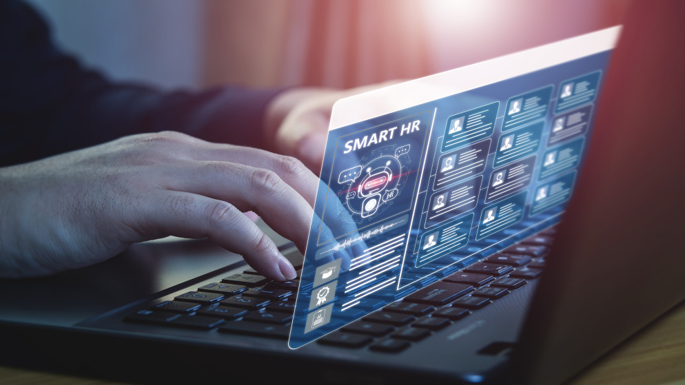 هيئة الخدمة تعتمد الذكاء الاصطناعي لتسريع وتجويد إجراءات التعيين