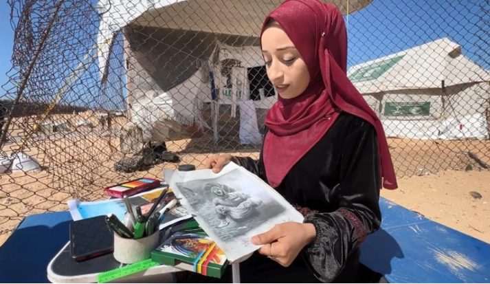 أسيل نسمَّان ..  ريشة تقاوم الغياب في زمن الحرب