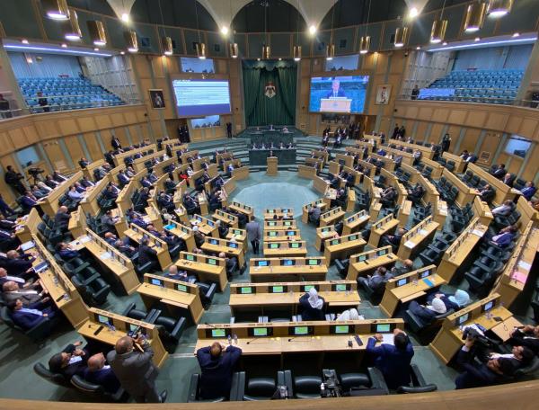 النواب يُقر "معدل الأحوال المدنية"  ..  غرامة فقدان الهوية ودفتر العائلة بين 15 و25 دينارا