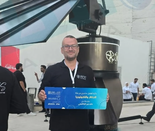 ابتكار أردني يخفض فاتورة الكهرباء بالطاقة الشمسية والرياح