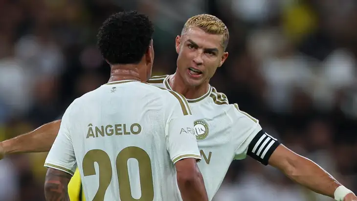 بين الحقيقة والخيال ..  هل أصبح رونالدو عبئًا على النصر؟
