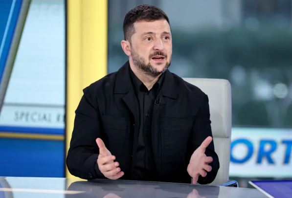 زيلينسكي: مستعد للتخلي عن الرئاسة وهدفي إنهاء الحرب