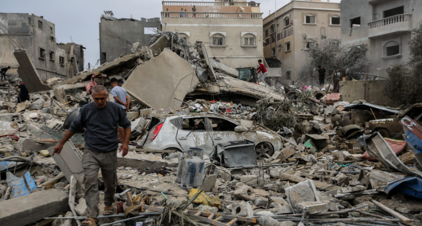 الاحتلال يستهدف 256 مركزًا للنزوح والإيواء منذ بدء العدوان على غزَّة 