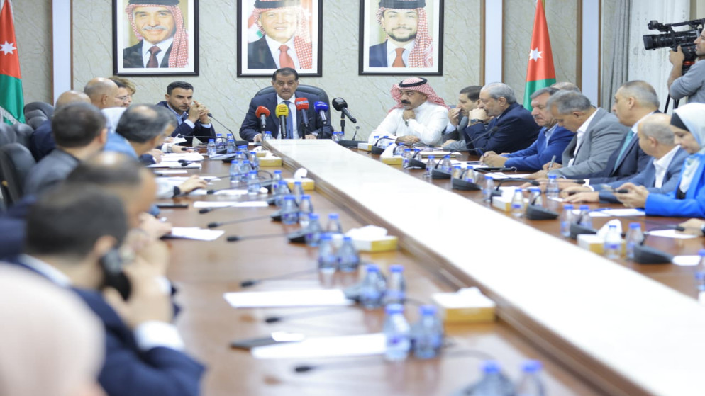 "إدارية النواب": الإعلان المفتوح حرم خريجين ينتظرون دورهم منذ 15 سنة