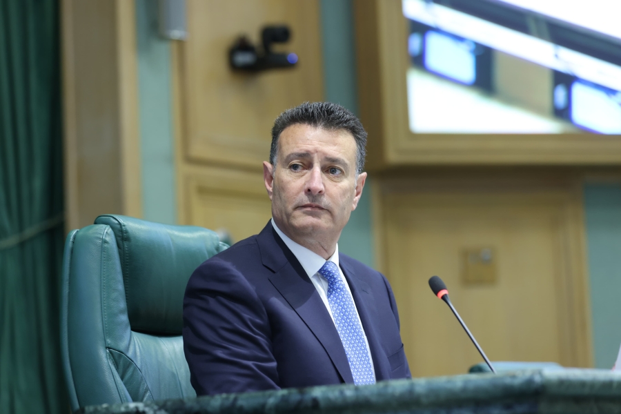 الصفدي: لا أصوات معارضة تحت القبة وسنحاسب كل من يزاود