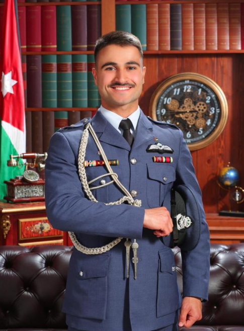 الملازم فوزي حيدر ابزاخ  ..  مبارك