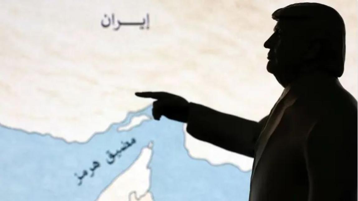 ترامب ينشر مجددا صورة لمضيق هرمز باسمه