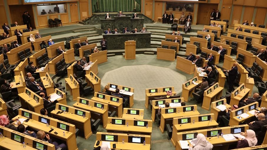 مجلس النواب يُقر 7 مواد بمشروع قانون الغاز 