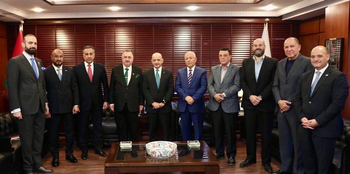الحاج توفيق يدعو  لمرحلة جديدة لعلاقات الاردن والعراق الاقتصادية 
