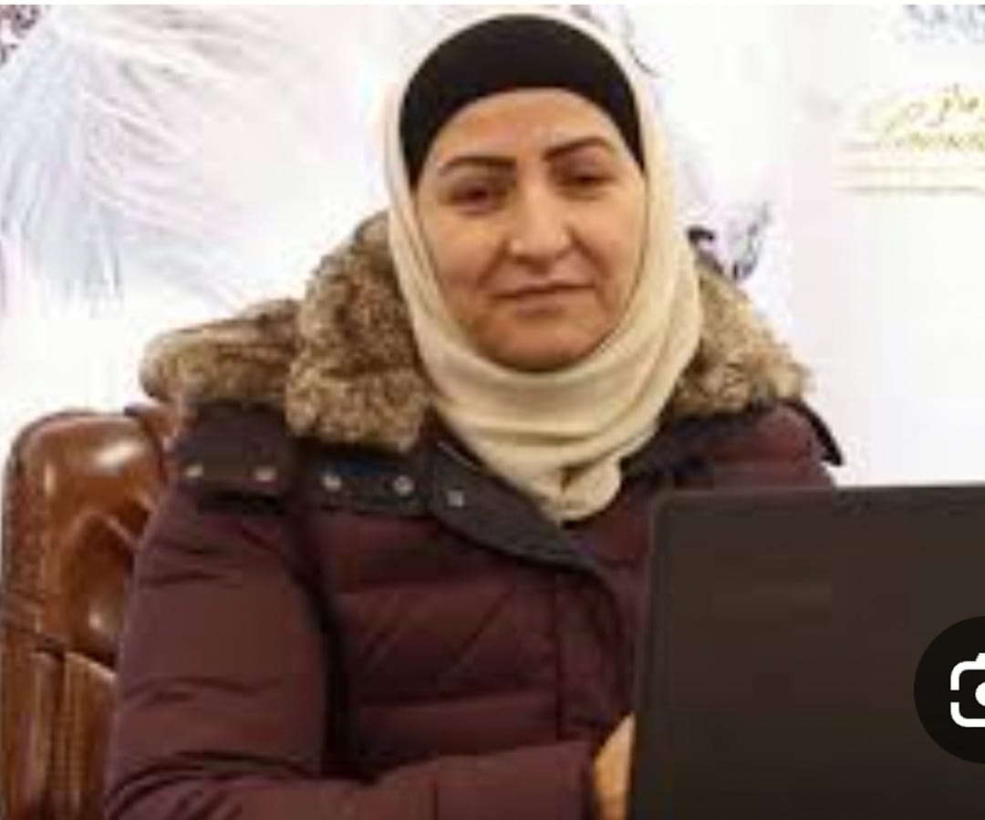 الإنسانية في ثوب طبيبة :الدكتورة فادية ابو عيشة نموذجاً 