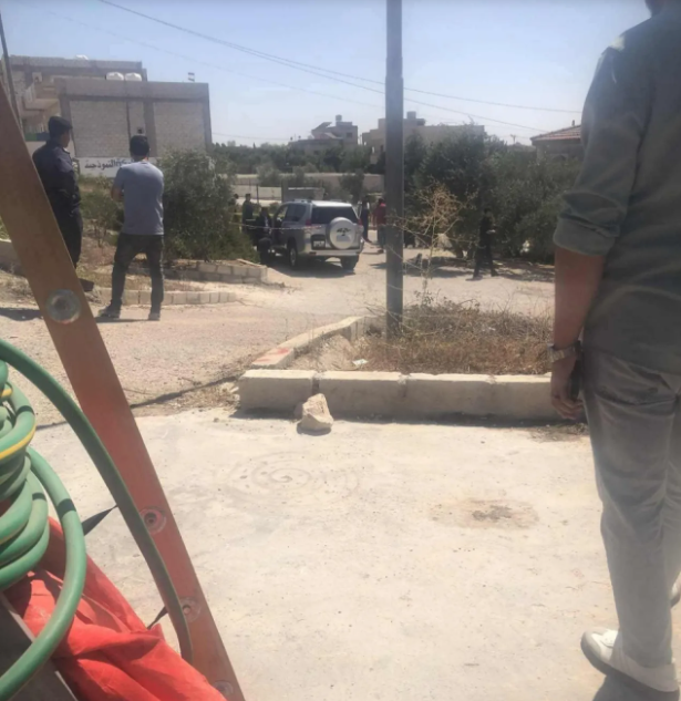 العثور على جثة خمسيني داخل مركبته في إربد