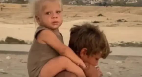 بعدما خطفا القلوب .. طفلا طريق الرشيد يطلان ثانية من غزة
