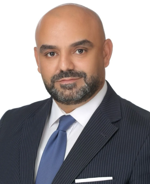 تهنئة للأستاذ زكي أمجد وشاح بمناسبة تكليفه بمهام مدير الاتصال المؤسسي والحكومي لمؤسسة فرسان التغيير