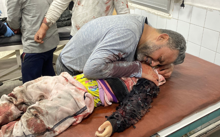  غزة تنزف يوميًا ..  والموت والصمت يطبقان على القطاع