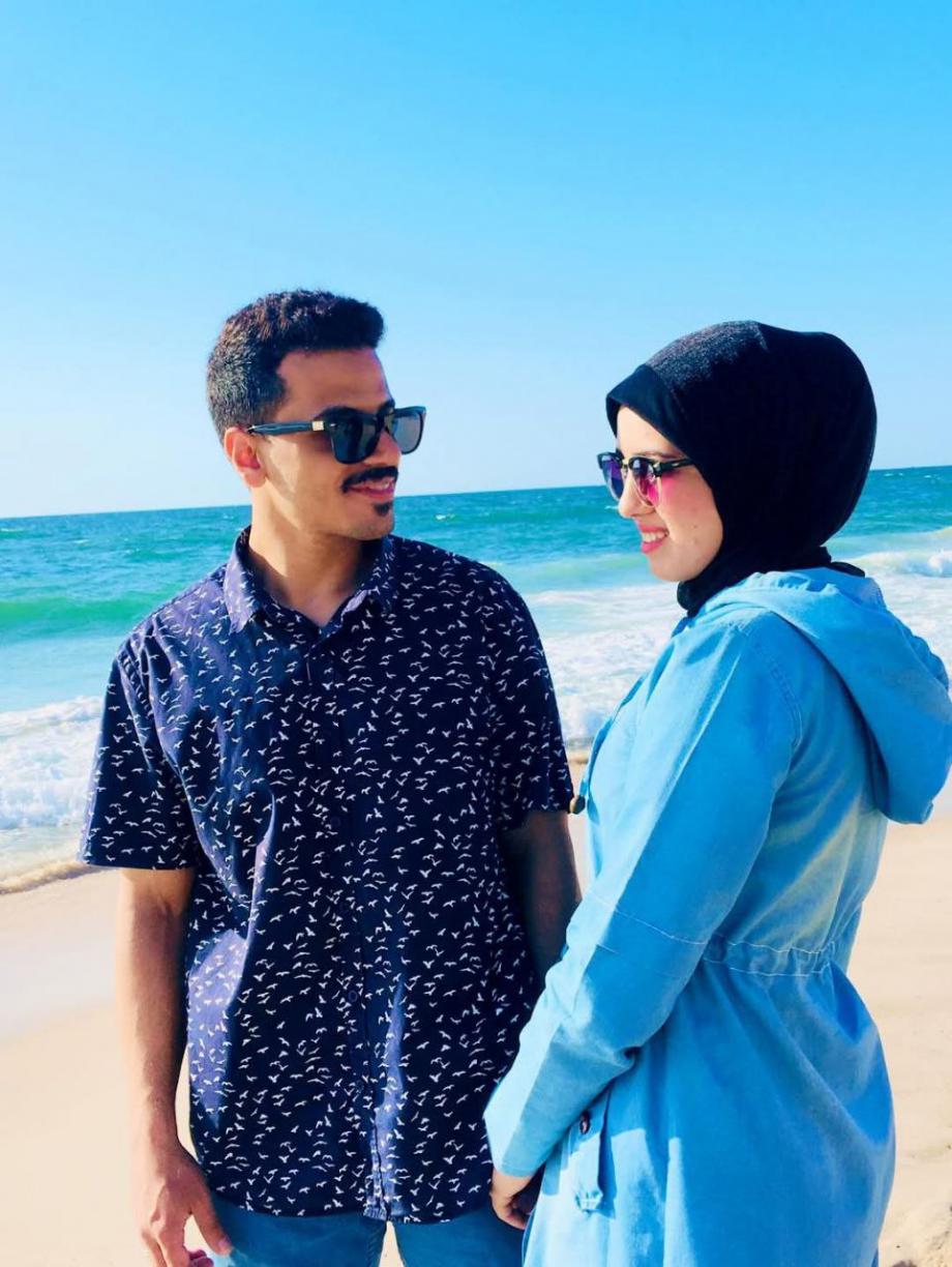 من الصِّحافة إلى الشَّهادة ..  مجزرة تمحو نور قنديل وزوجها وطفلتهما  