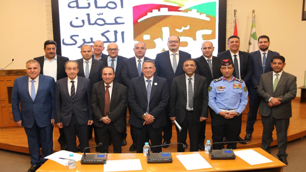 الشواربة يرأس أولى جلسات لجنة أمانة عمّان ويؤكد على تسريع الإنجاز