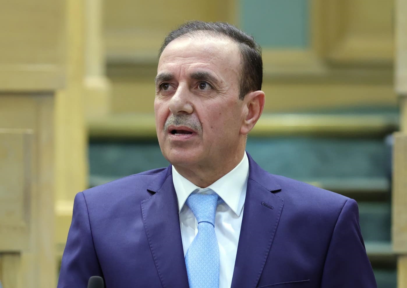 الزعبي يكشف عن نقص بأدوية السرطان في مستشفى المؤسس