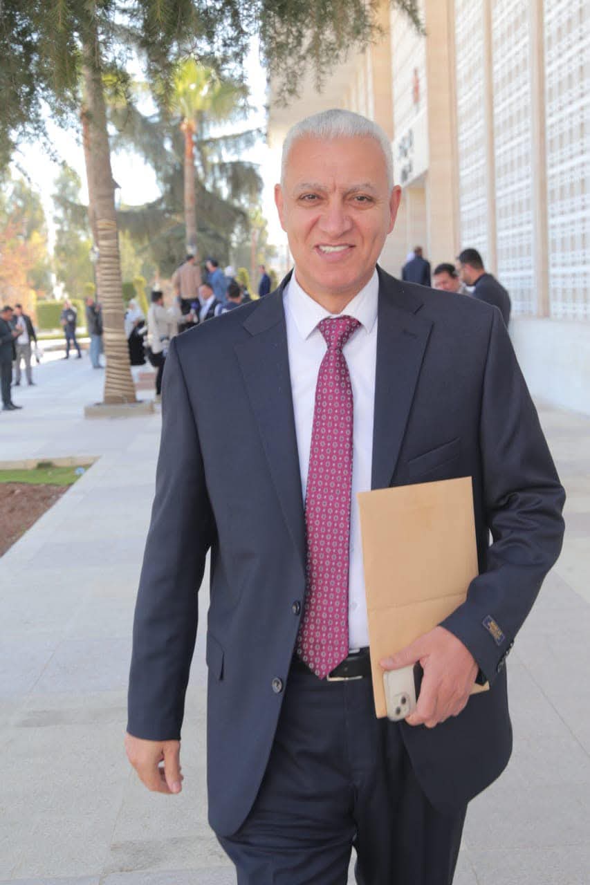 النائب العموش يتبنى مذكرة نيابية لإعفاء أبناء المتقاعدين العسكريين من الدفعة الأولى عند التسجيل الجامعي