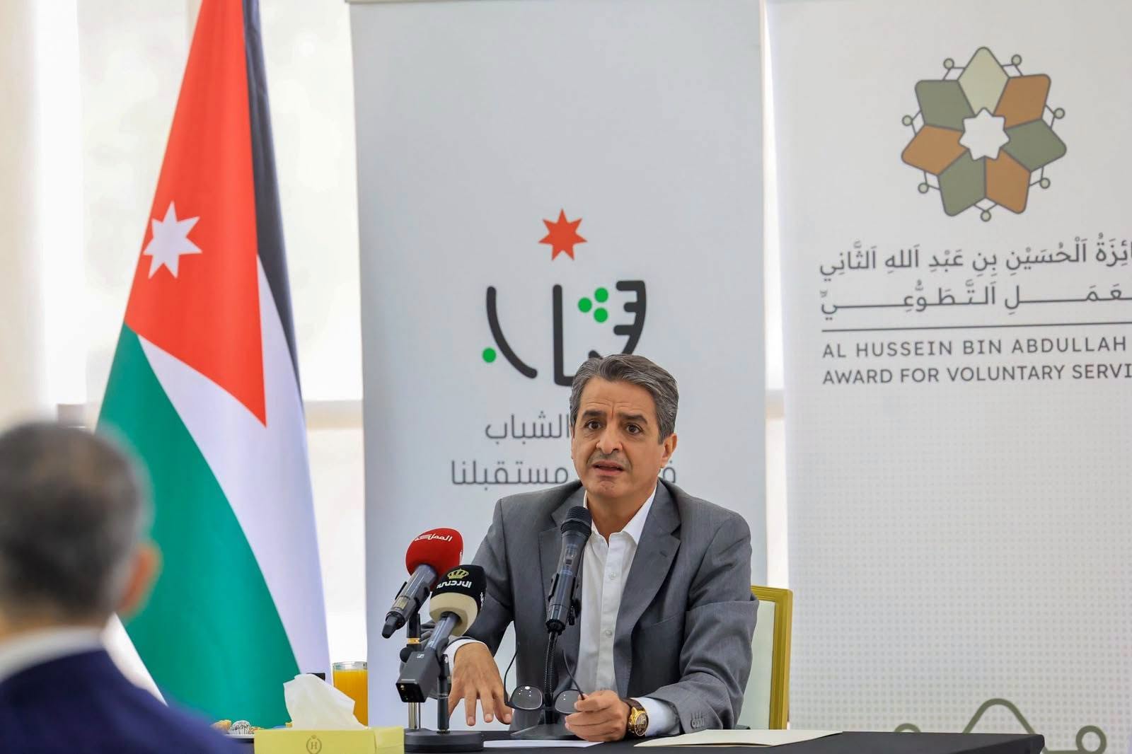 جامعة الشرق الأوسط تعزز حضورها في الدورة الرابعة لجائزة الحسين للعمل التطوعي