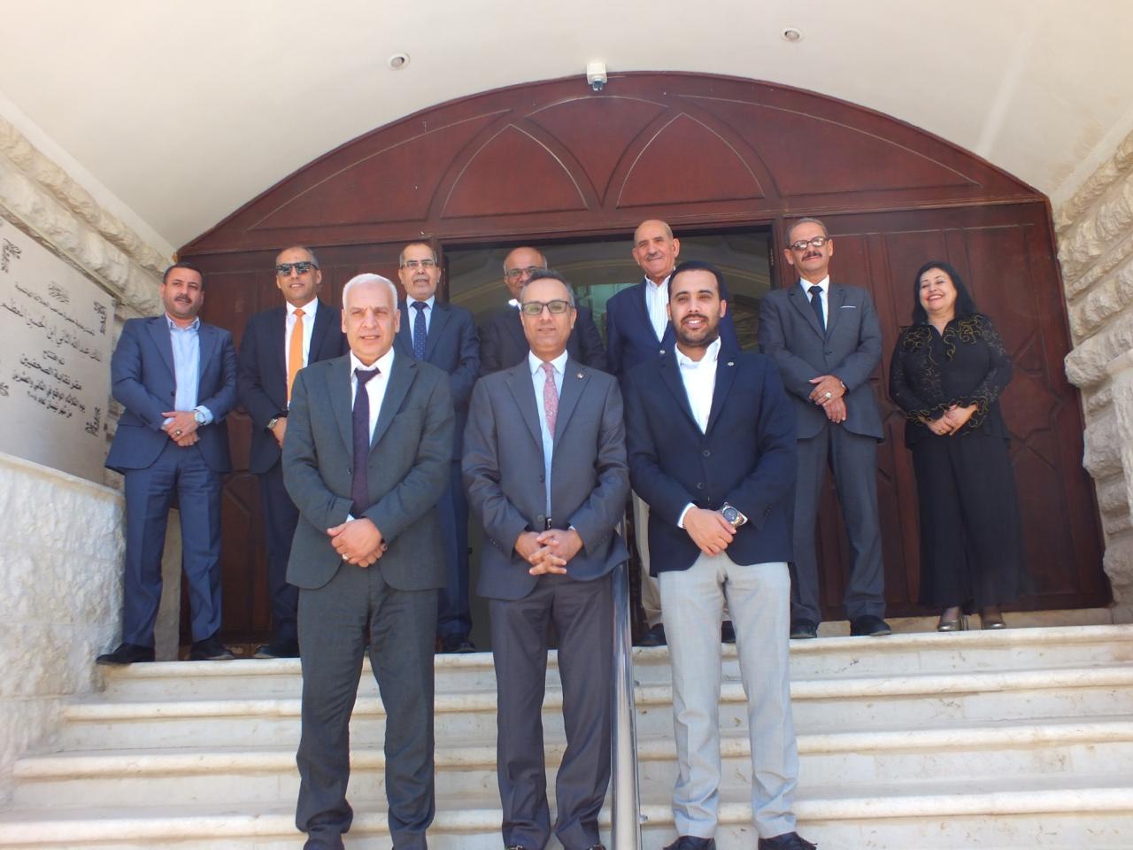 رئيس مجلس إدارة شركة مناجم الفوسفات يزور نقابة الصحفيين 