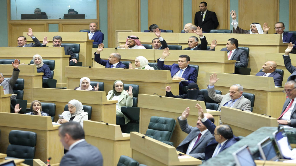 مجلس النواب يكمل اليوم مناقشة معدل قانون "الملكية العقارية"
