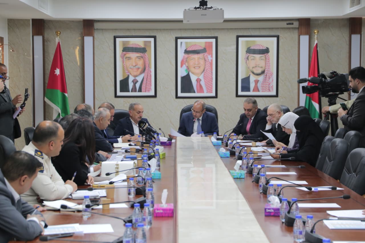  "مالية النواب" توصي بتمديد إعفاء الشقق السكنية فوق 150 مترًا بخصم 50% من رسوم التسجيل