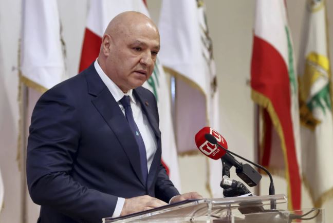 عون : الجيش والقوى الأمنية خط أحمر وتوجيه الانتقاد لهما ليس مقبولاً