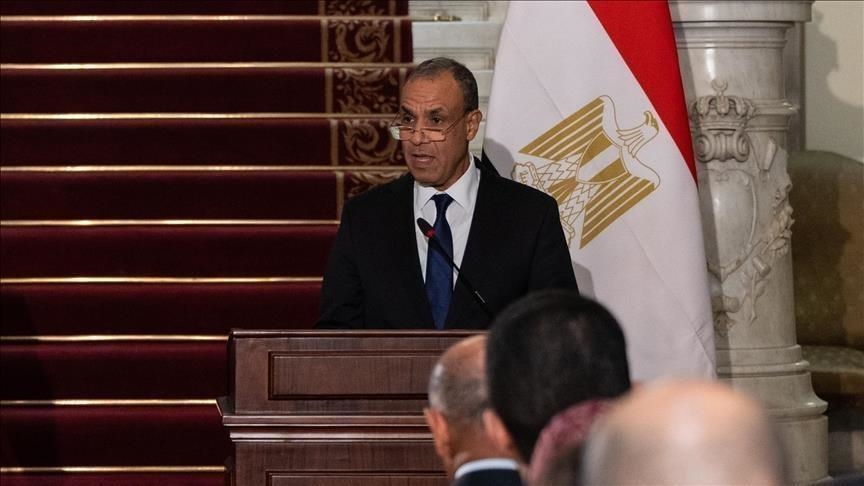 وزير خارجية مصر يبحث بأبو ظبي وضع غزة ويتجه إلى الدوحة للتضامن