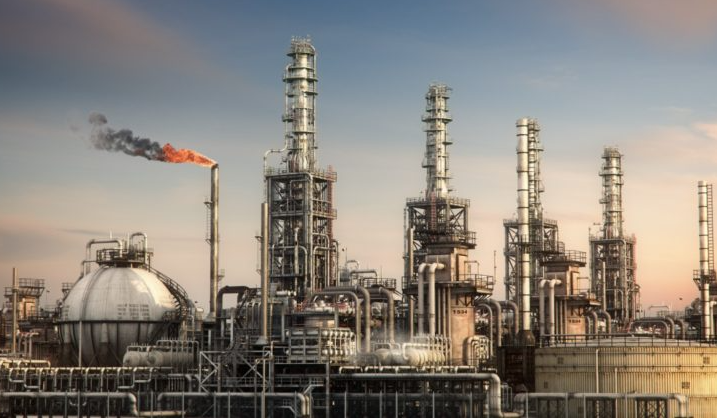 موظفو البترول الوطنية يطالبون بالإنصاف والتثبيت بعد سنوات من العمل دون حقوق