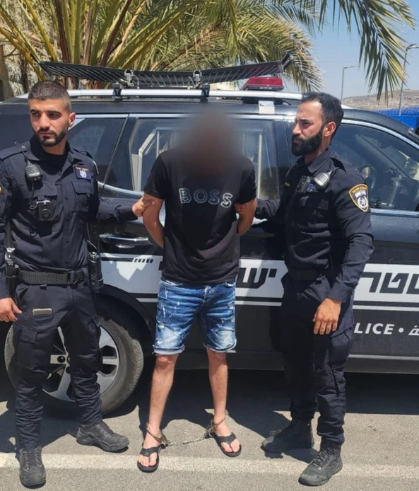 إسرائيل تعتقل مؤيدي إيران من الفلسطينيين على مواقع التواصل الاجتماعي