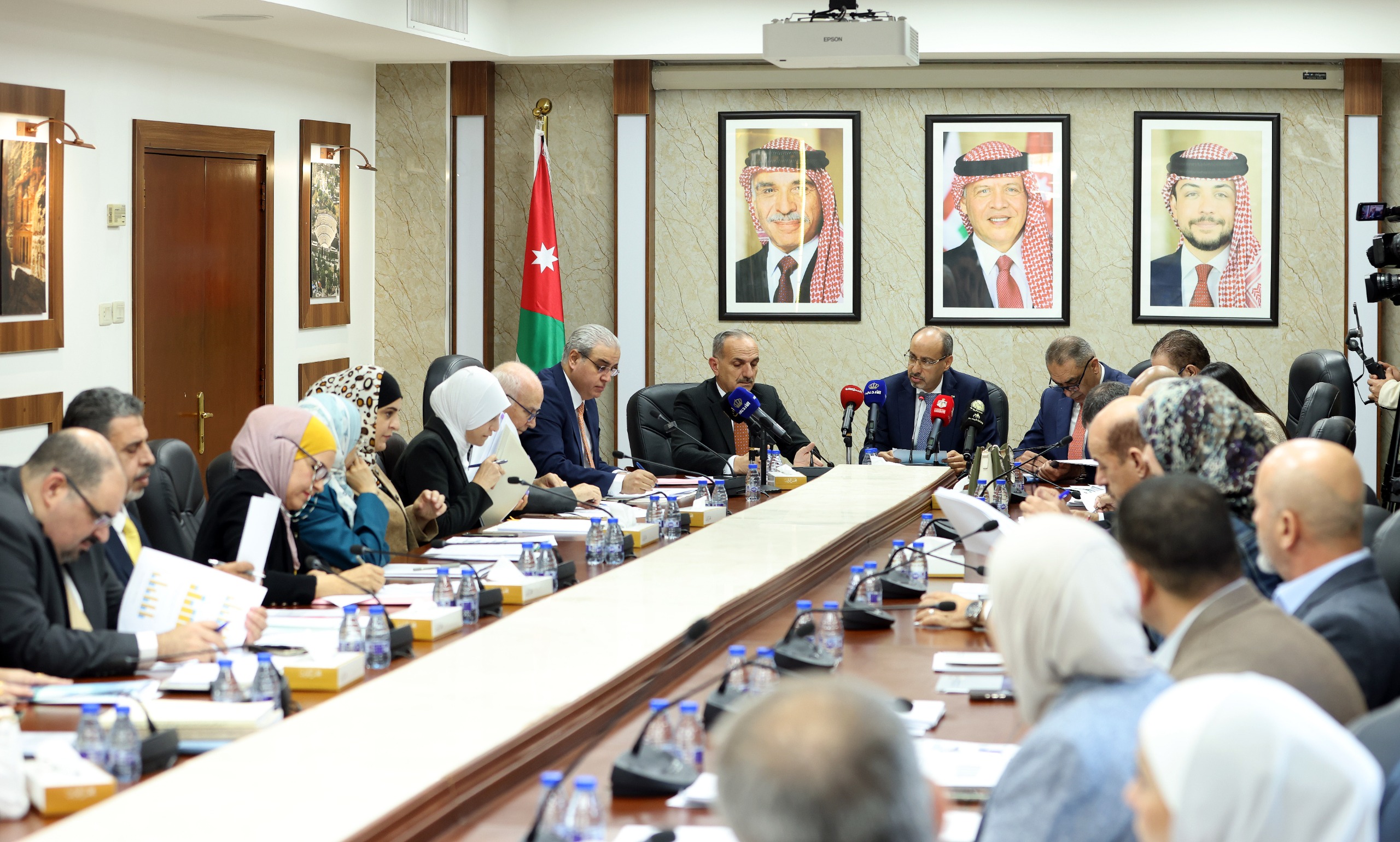 "المالية النيابية" تناقش موازنة وزارة الصحة والمؤسسات العاملة في القطاع الصحي لعام 2026