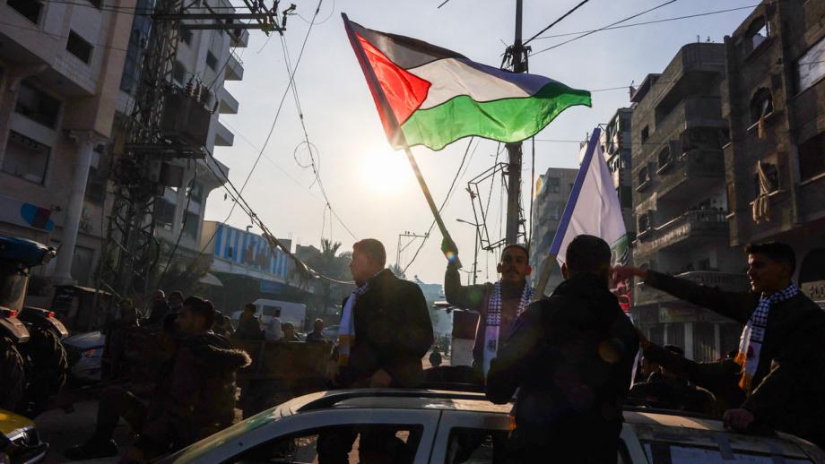 فصائل المقاومة الفلسطينية تُبارك اتِّفاق وقف إطلاق النَّار بغزَّة  