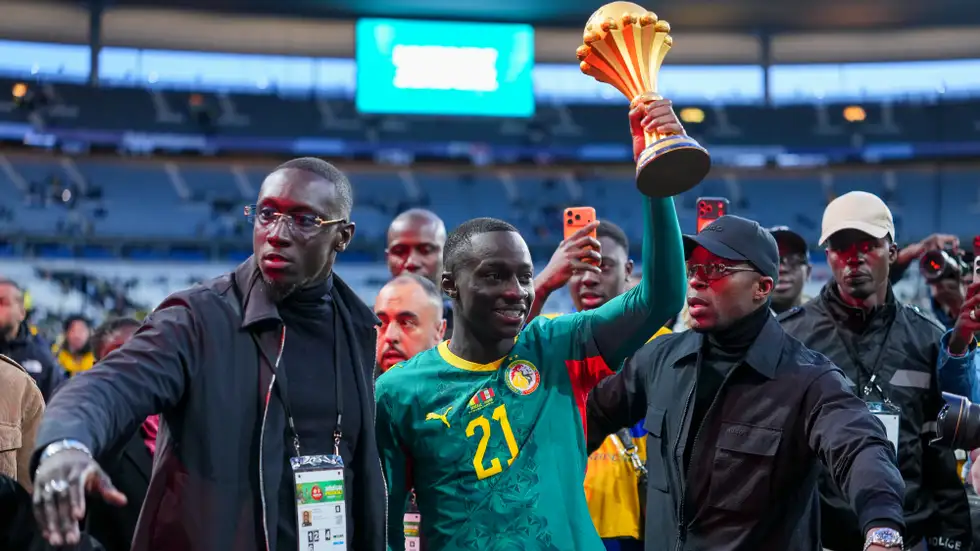 هل تُعاقب السنغال بسبب الاحتفال بكأس أفريقيا قبل قرار "كاس"؟