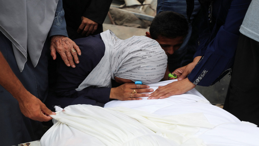 شهداء برصاص وقصف إسرائيلي على أنحاء متفرقة في غزة