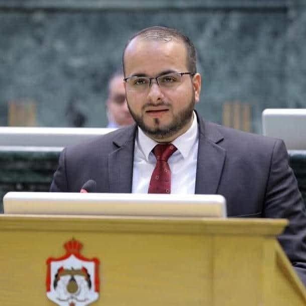 النائب الرياطي يطلب كشف تفاصيل نفقات رئيس سلطة العقبة: إقامات فاخرة وسفريات خارجية تحتاج لتبرير