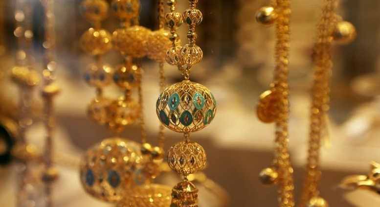 انخفاض أسعار الذهب محليا إلى 81.50 دينارا للغرام 