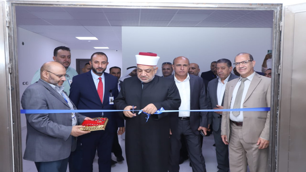 وزير الأوقاف يفتتح مبنى مديرية أوقاف الكرك الجديد