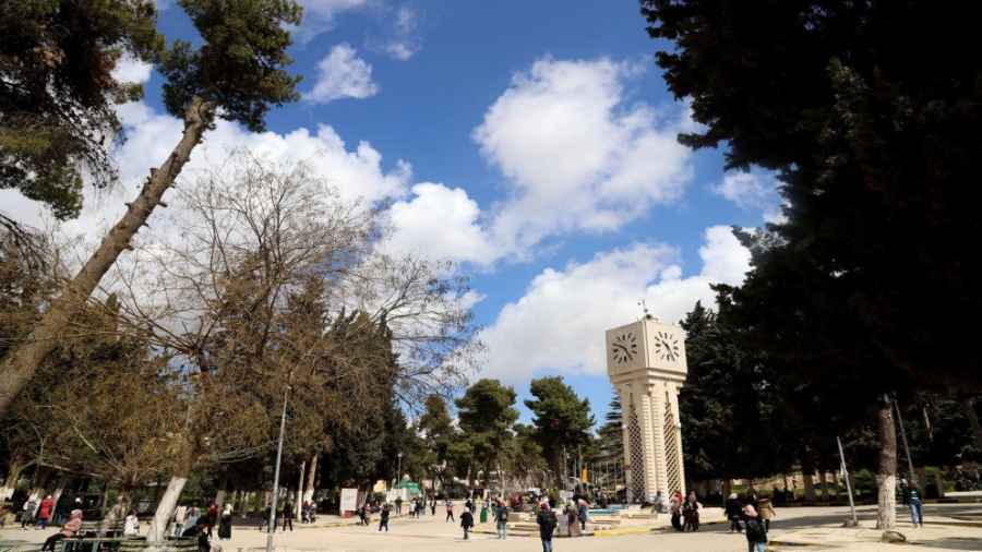 توجيه ملكي برفع نسبة مكرمة أبناء المعلمين في الجامعات إلى 10%