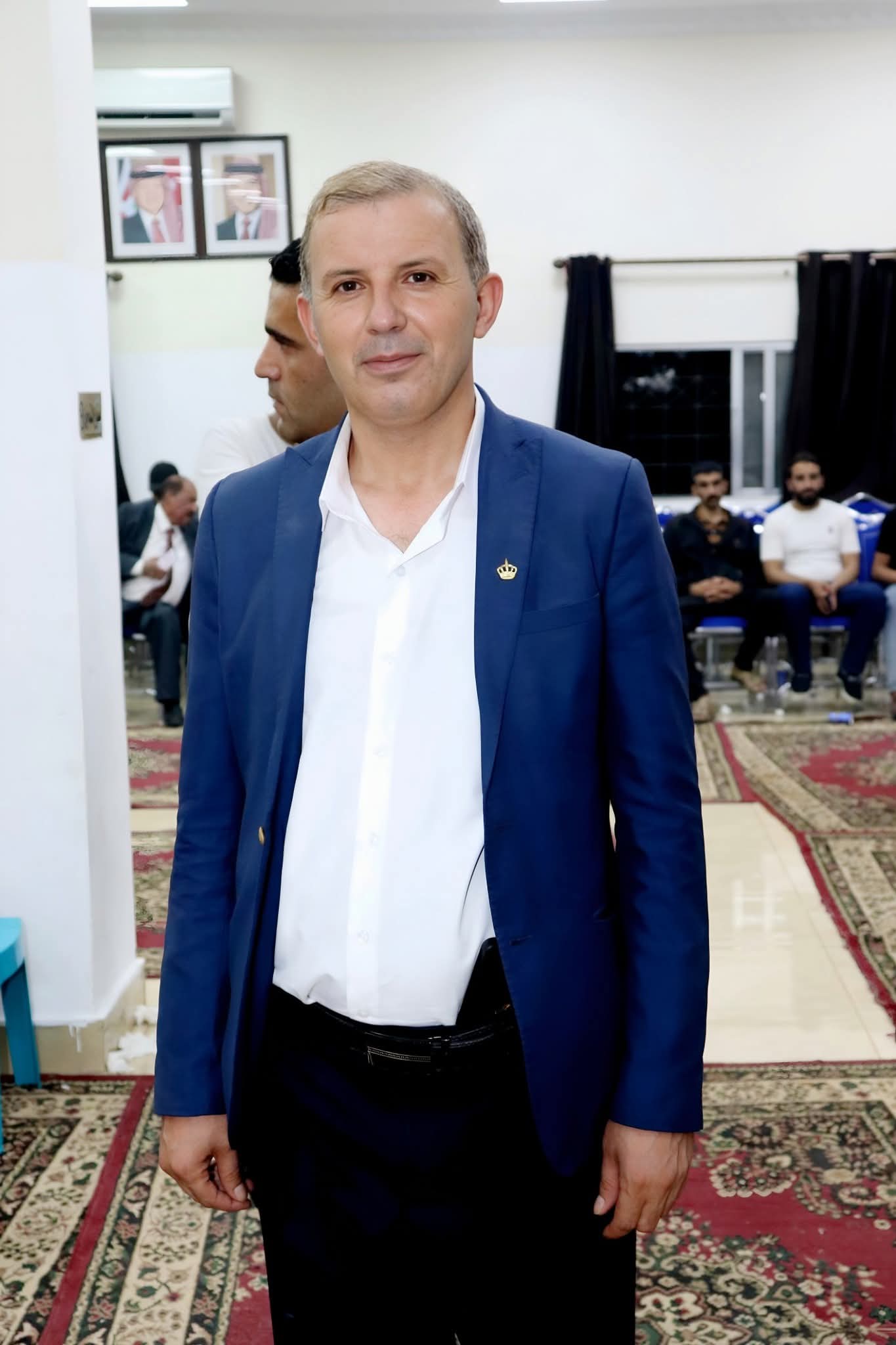 آلاف الخريجين القدامى ينشدون إنصافهم بعد سنوات من الانتظار في مخزون ديوان الخدمة المدنية